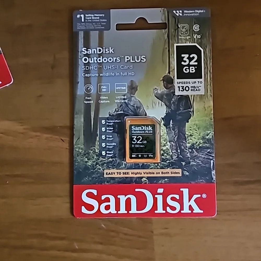 SANDISK Outdoor plus 32 GB x 2 cards - Picture 2 of 5